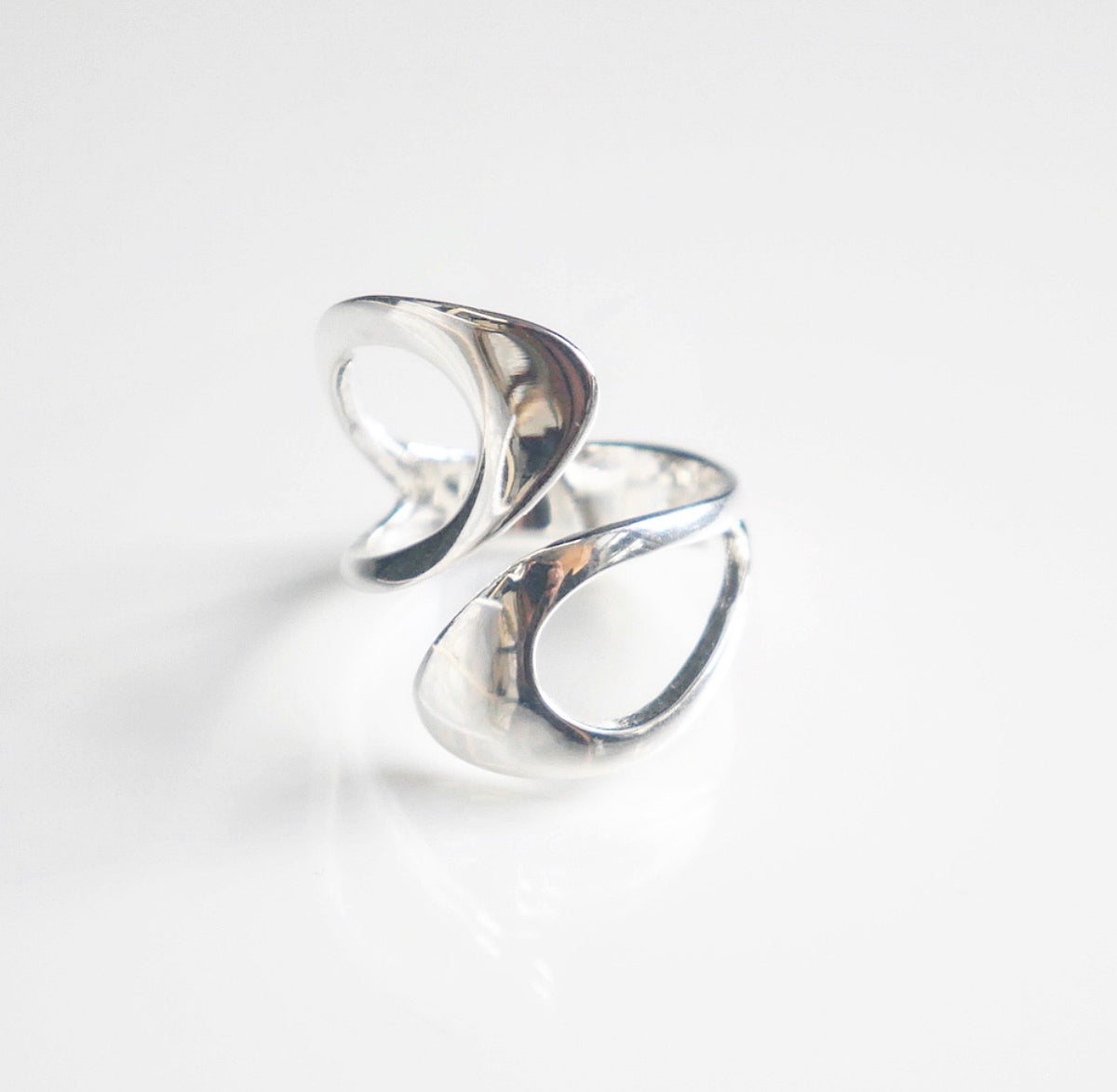 Silk Flair Snake Ring