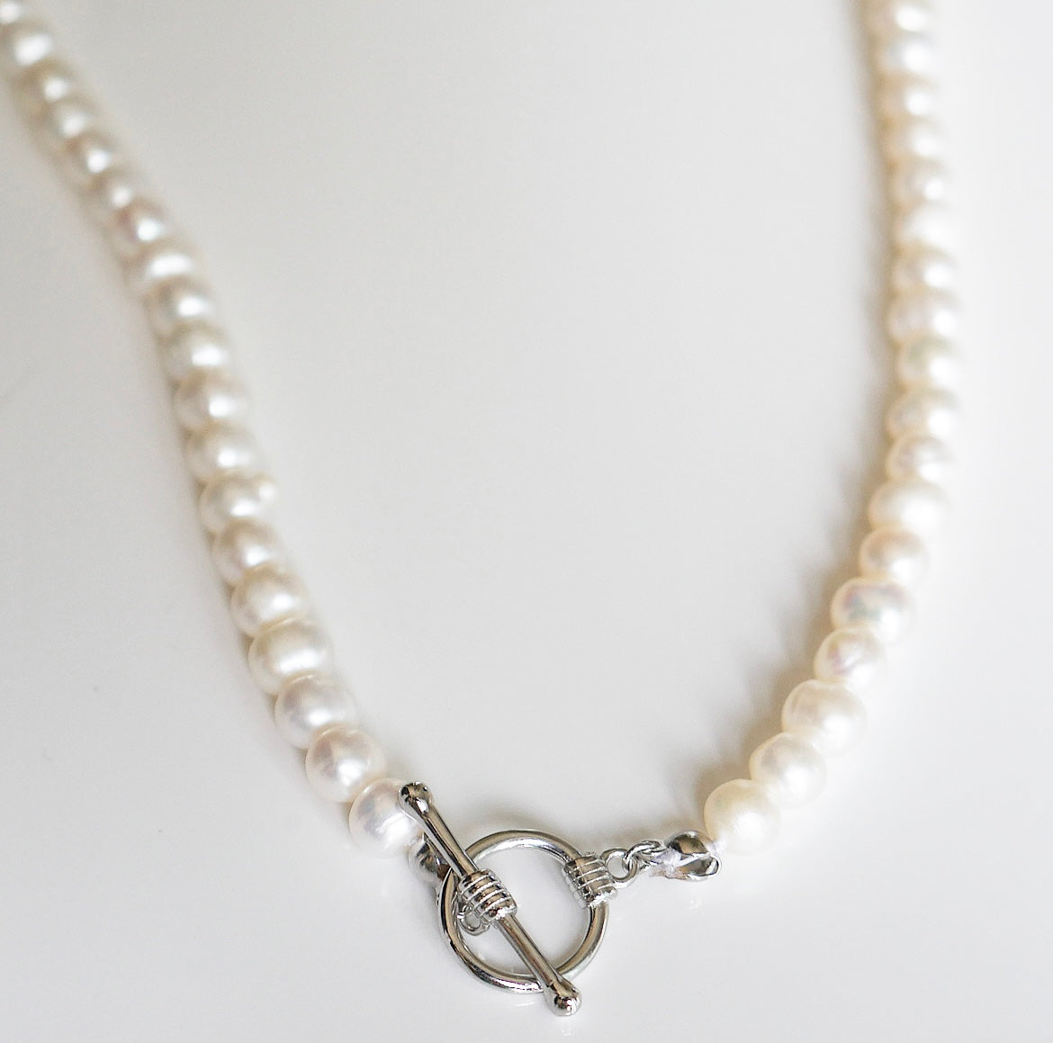 Rustic Toggle Short Freshwater Pearl .925 sterling silver Necklace