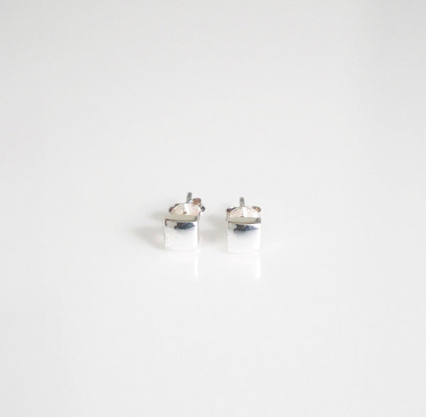 small square earrings in sterling silver