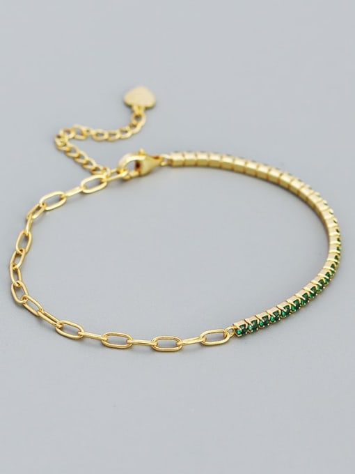 Tennis bracelet green emerald rhinestone diamond cz cubic zirconia. Paperclip bracelet with tennis bracelet gold plated. sterling silver 925 tennis bracelets. unique , trending on instagram and tiktok. waterproof unique influencer style bracelets trending influencer accessories. OOTD. work bracelets. bracelets for stacking Kesley Boutique. Miami, brickell